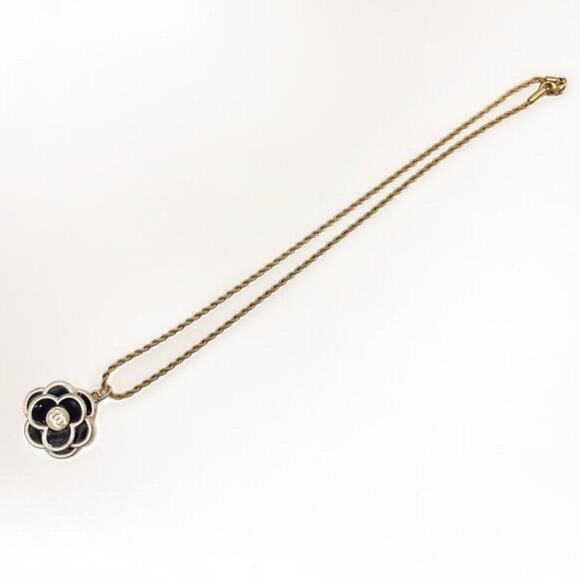 CHANEL CC Charm Pendant Camellia Black on Necklace Gold Plated Chain - Picture 6 of 10